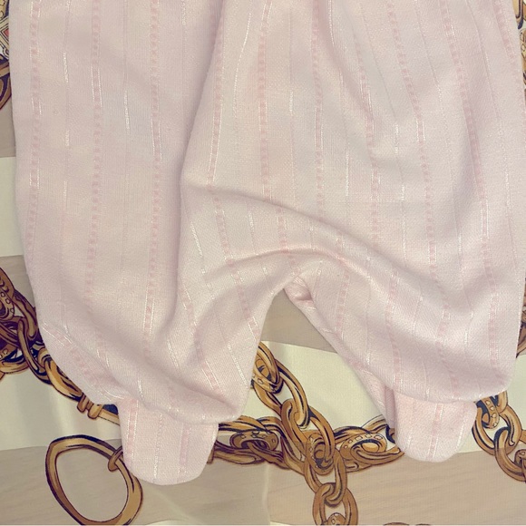 Baby Dior Up to 11lbs Floral Luxury Embroidered Baby Onesie - Picture 5 of 7